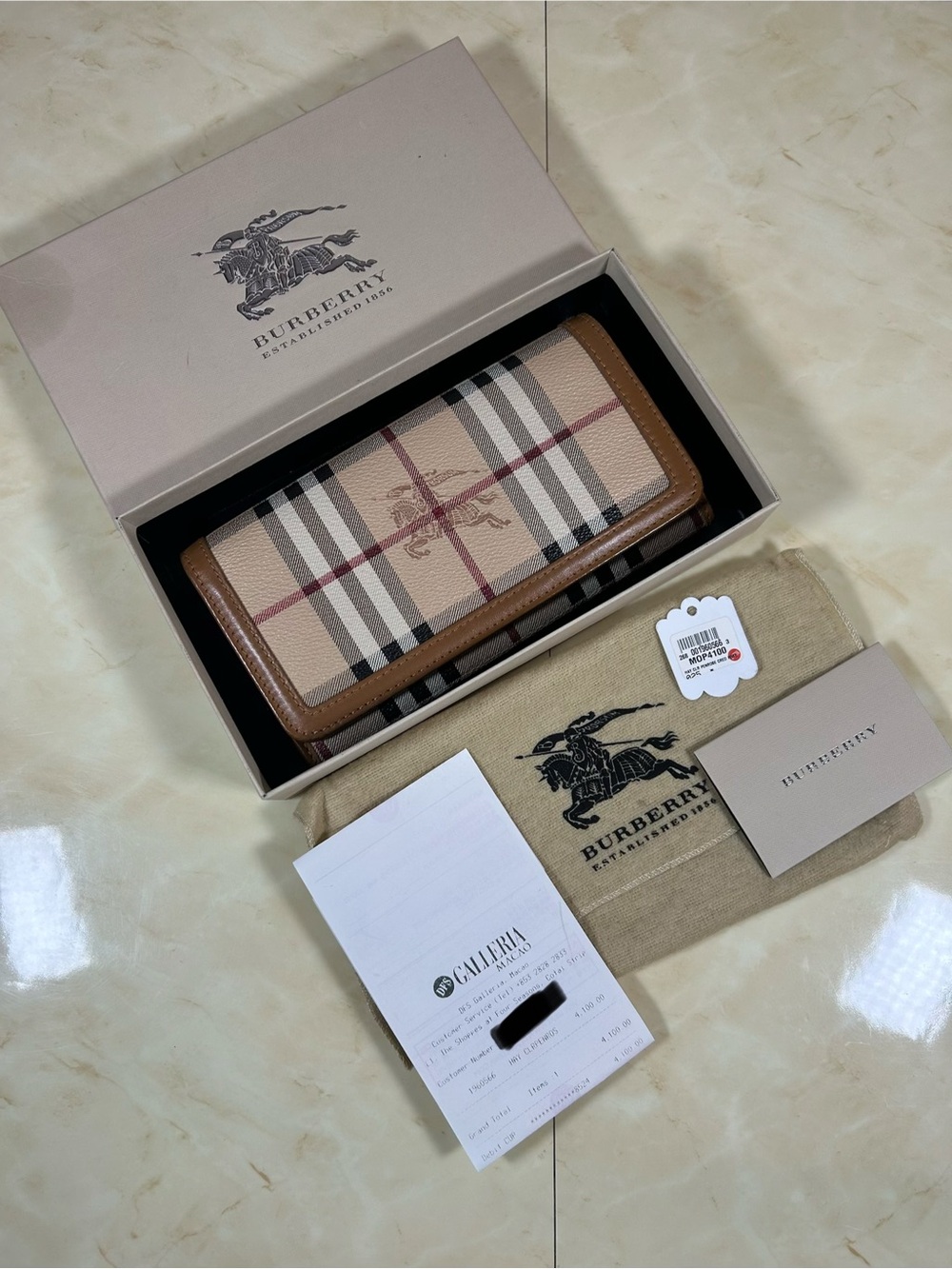 Burberry Wallet - Picture 2 of 16